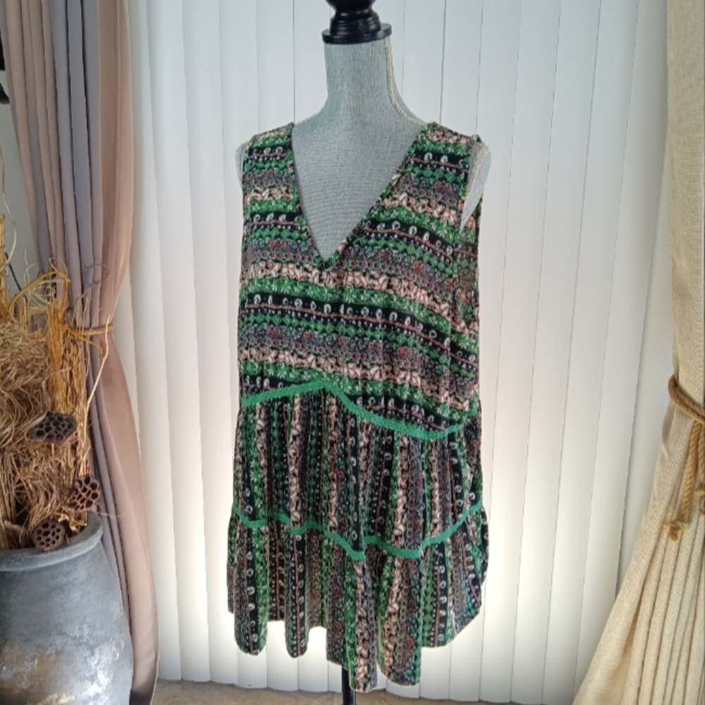 Weekend Suzanne Betro Womens Top.